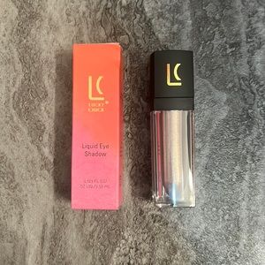 LUCKY CHICK Liquid Eyeshadow
Dusty Lav
